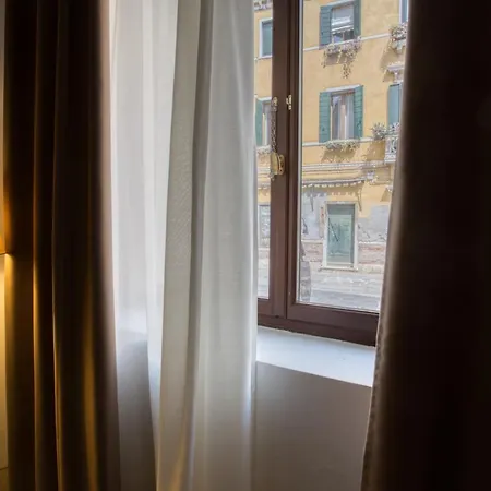 Ca Margherita Loft & Square Palazzo Grifalconi Apartment