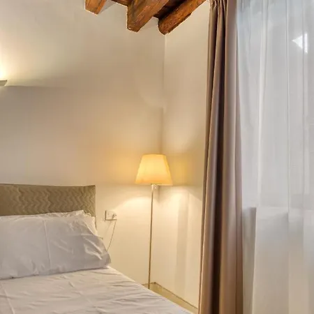 Ca Margherita Loft & Square Palazzo Grifalconi Apartment Venice